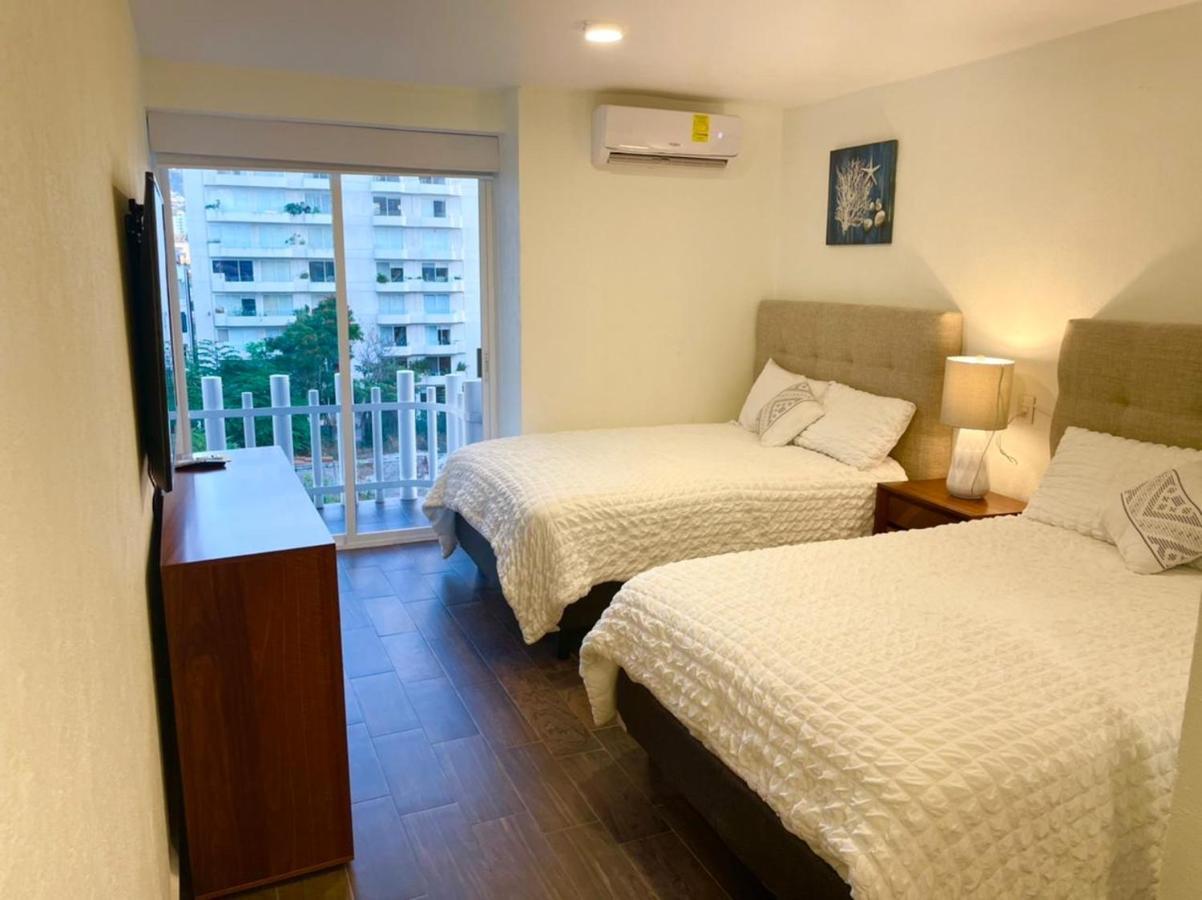 Sky Inn Acapulco Y Condominio Mediterrane ภายนอก รูปภาพ