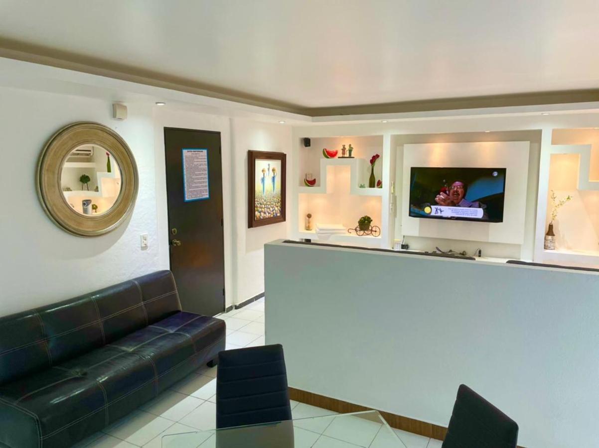 Sky Inn Acapulco Y Condominio Mediterrane ภายนอก รูปภาพ