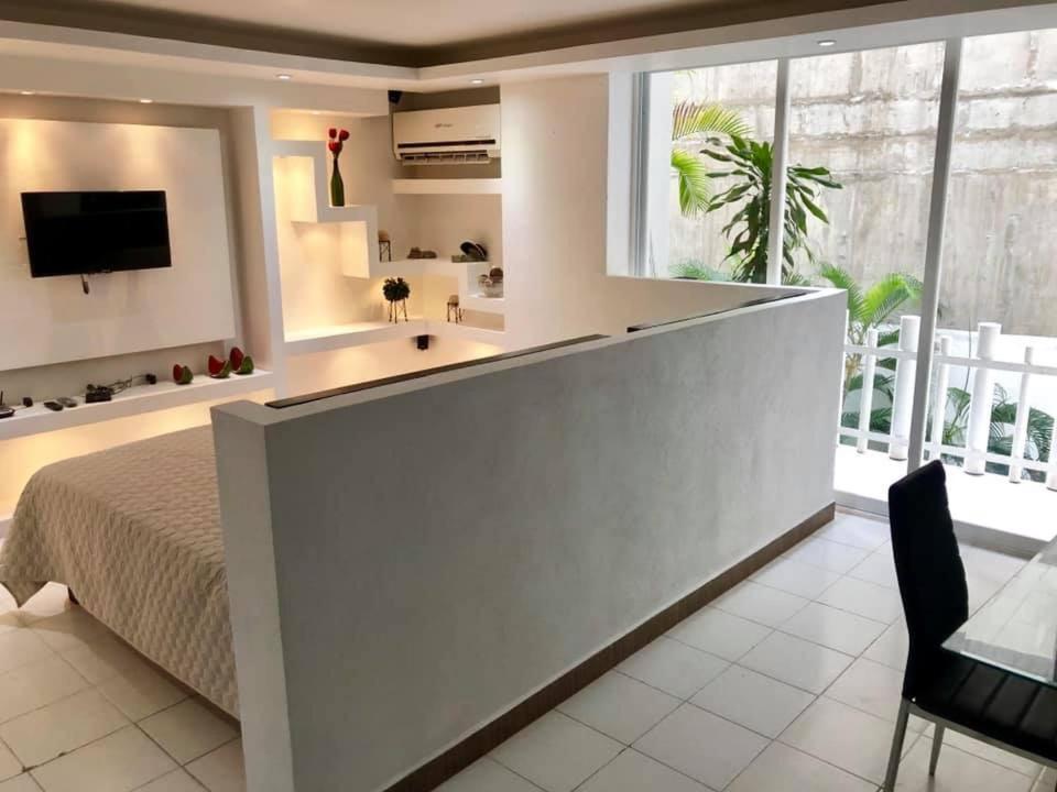 Sky Inn Acapulco Y Condominio Mediterrane ภายนอก รูปภาพ