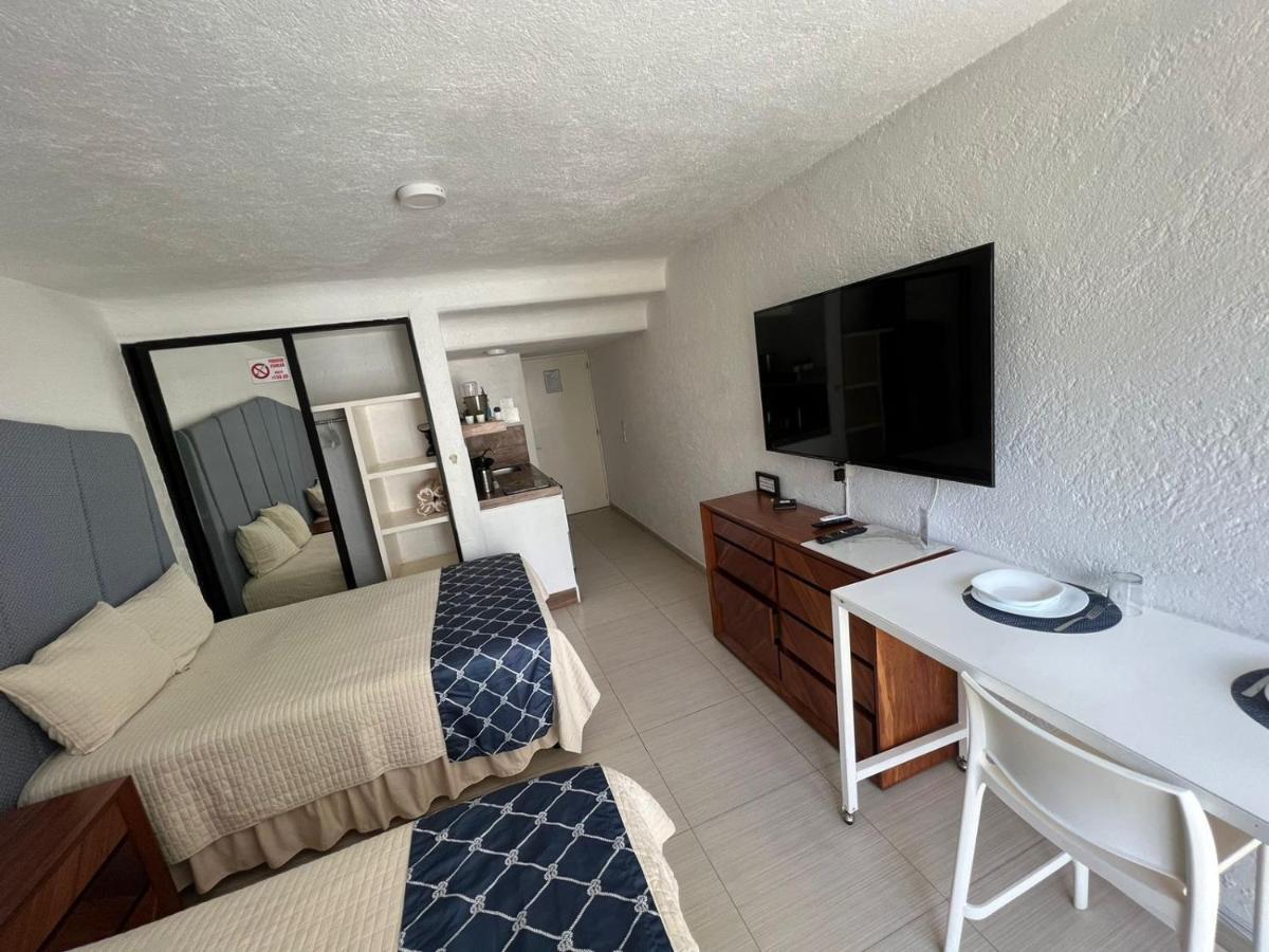 Sky Inn Acapulco Y Condominio Mediterrane ภายนอก รูปภาพ
