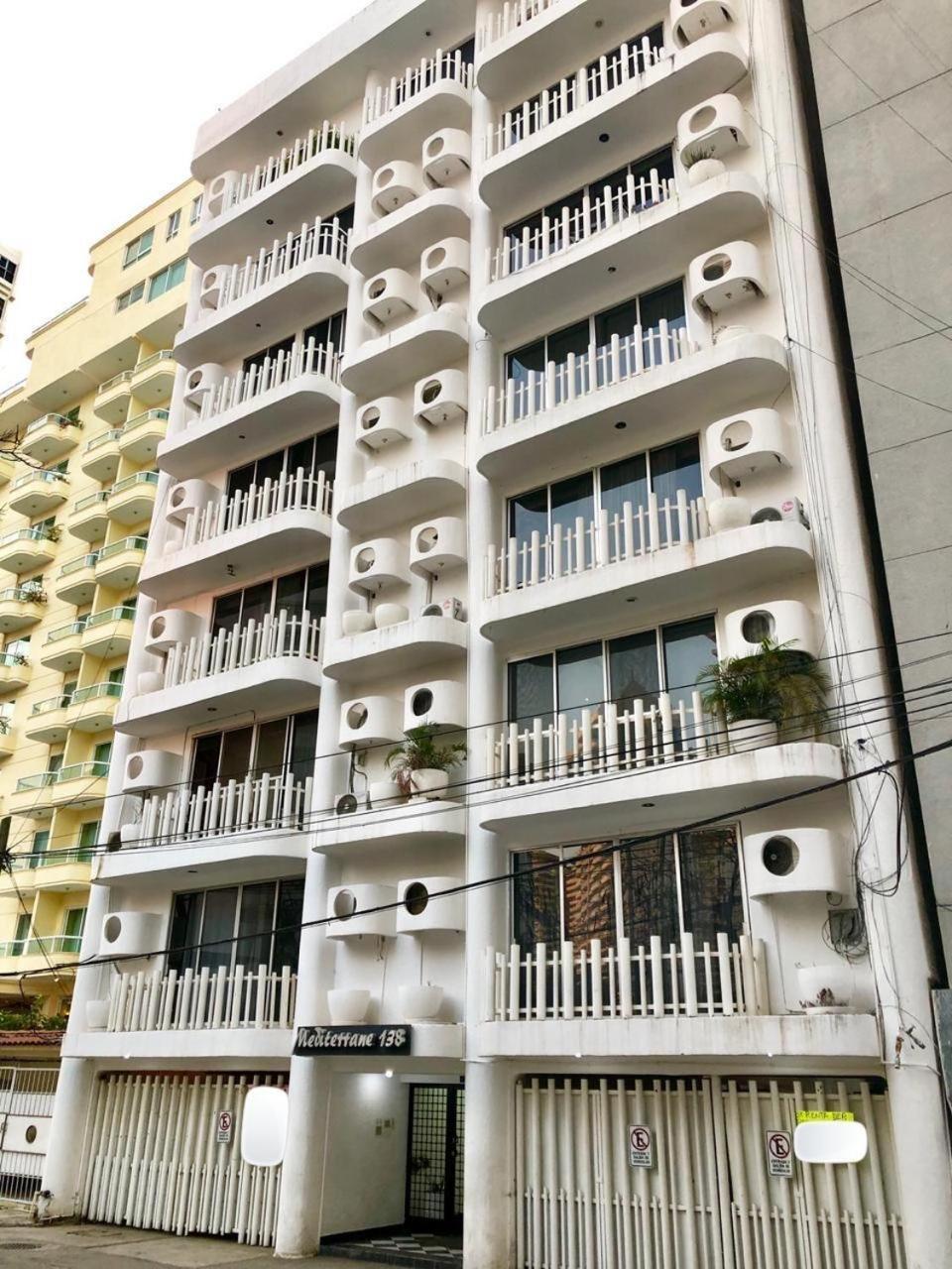 Sky Inn Acapulco Y Condominio Mediterrane ภายนอก รูปภาพ
