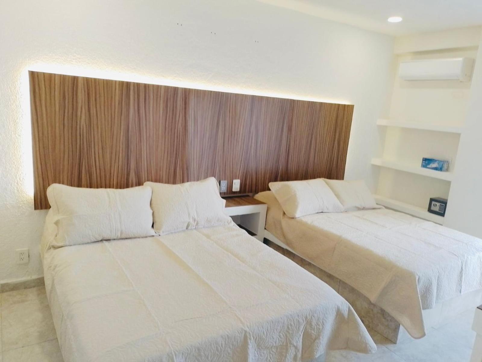 Sky Inn Acapulco Y Condominio Mediterrane ภายนอก รูปภาพ